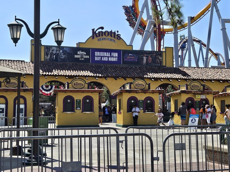 Knott’s Berry Farm